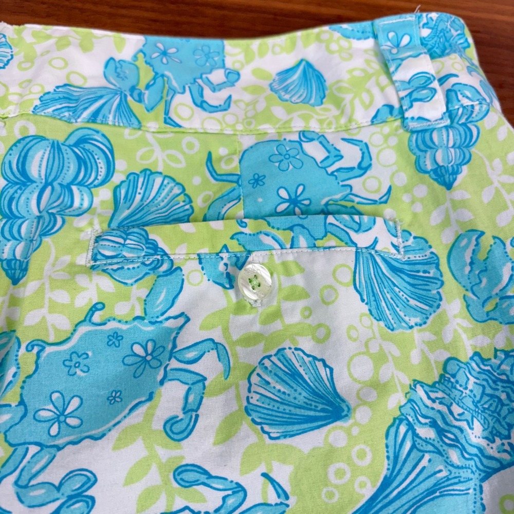 Lilly Pulitzer Womens Size 10 Capri Pants Crab Shell Print Cropped Blue White - Picture 4 of 13